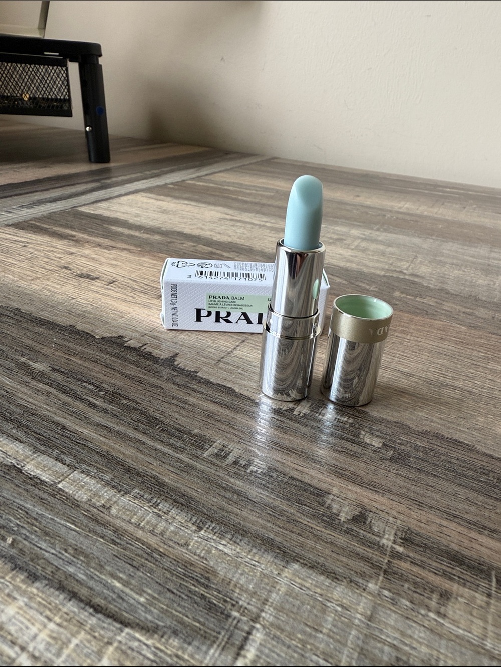 Prada Gold Compact Mirror with Prada Balm (Astral Pink) - Picture 3 of 3